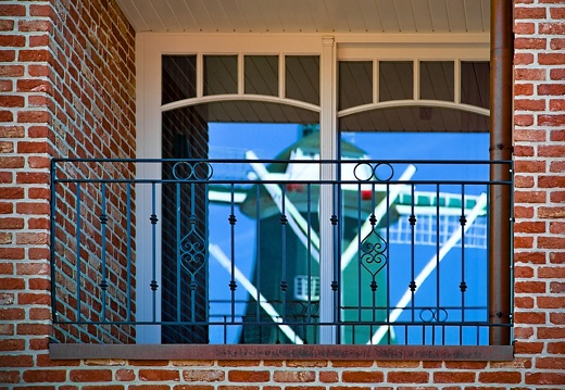 muehle im fensterspiegel 20220731 1769903231